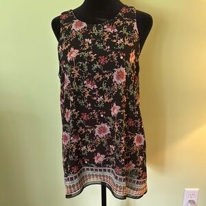 Max Studio Floral Sleeveless Top